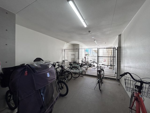 レジリエント江坂穂波町のその他|レジリエント江坂穂波町　駐輪場
