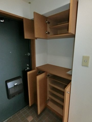 【玄関】 | エターナルそつ啄館 | 同じ間取りの別の部屋写真です
