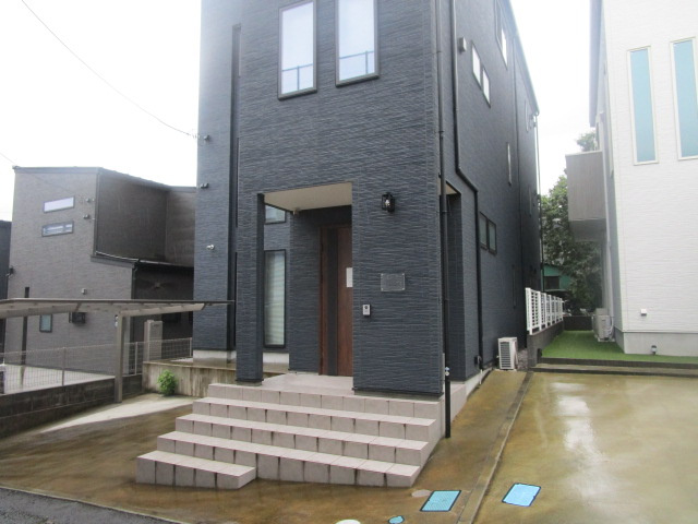 小田原市久野の倉庫