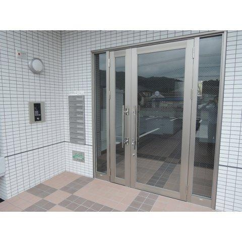 メリーパル小倉東のエントランス