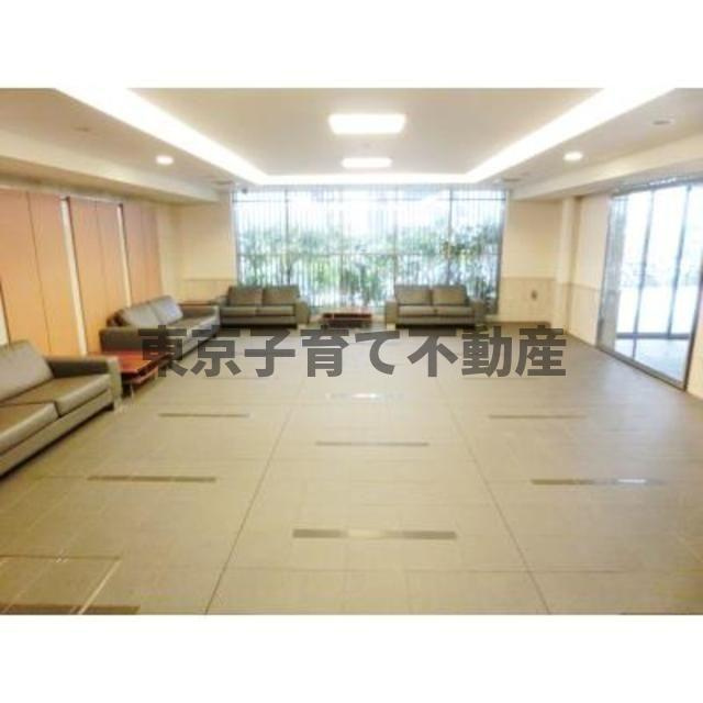 パークキューブ浅草田原町のロビー