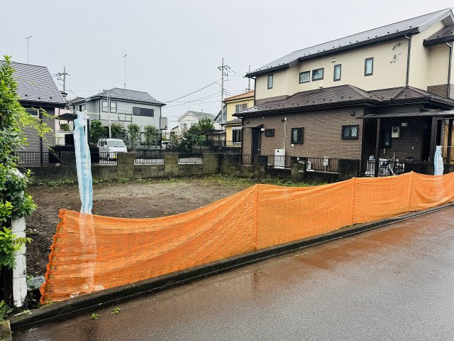 八王子市　川口町　新築一戸建て　０４期の駐車場|～3台駐車可能カースペース～