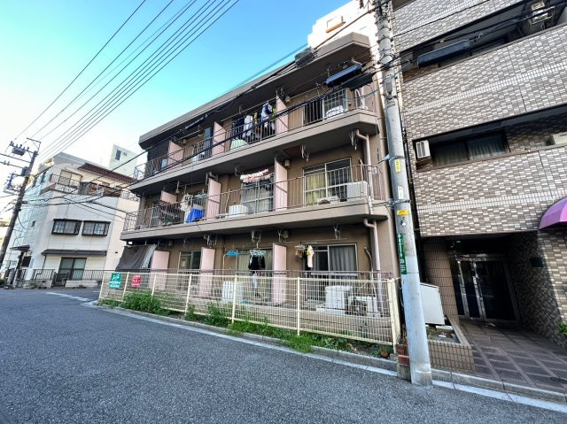 佐藤ビルの外観