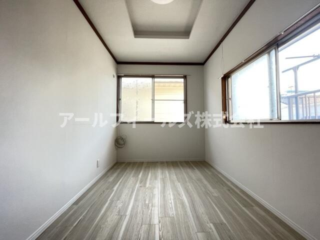 北松戸戸建の洋室