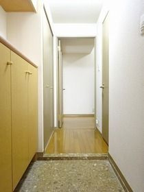 プラシス門前仲町の玄関