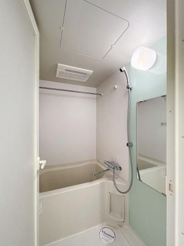 スカイコート下北沢壱番館の浴室|日々の暮らしに欠かせないお風呂です