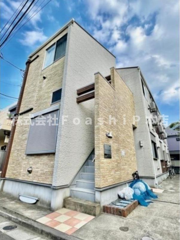 ウェルストン弥生町の外観