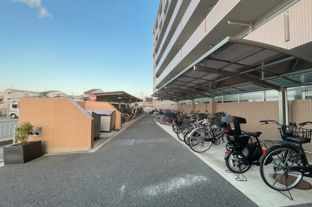 スカイビュー東土川のその他|駐輪場
