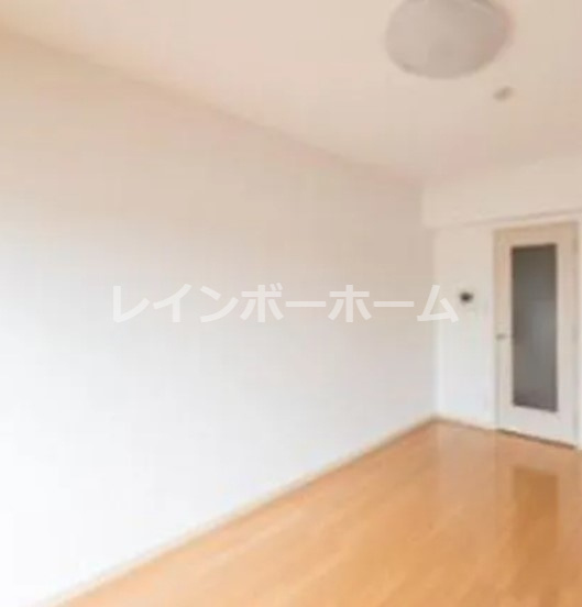 レヴィーガ板橋徳丸の居間・リビング