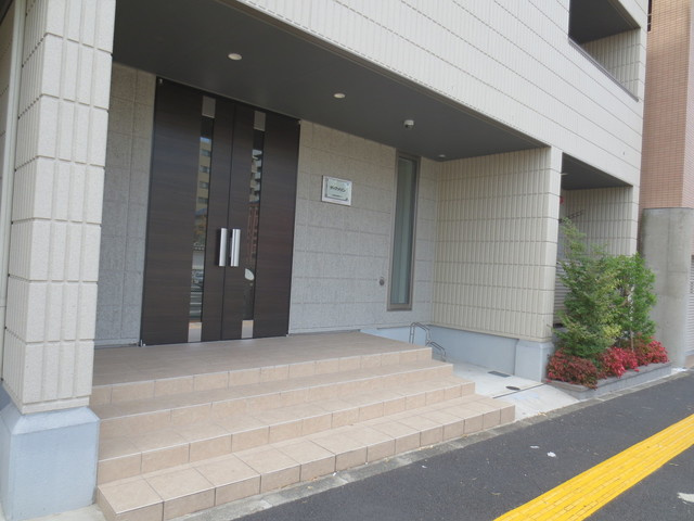 ディア　メゾンのエントランス|重厚感のあるエントランス