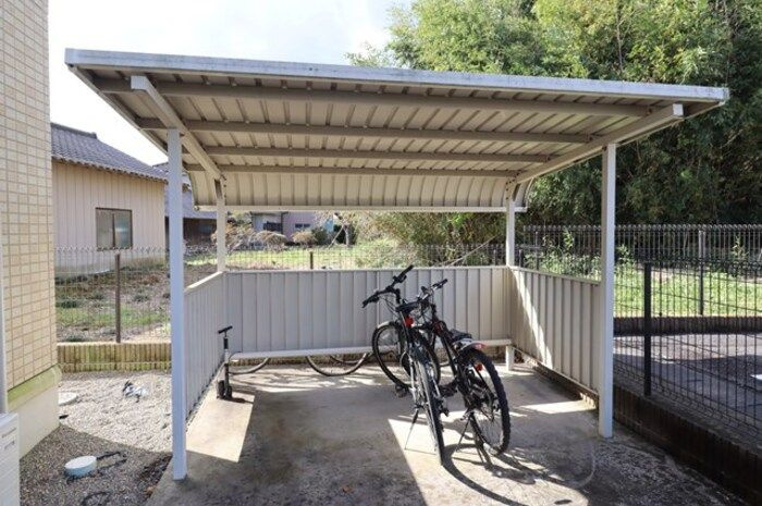 大黒屋 八のその他共用部分|駐輪場です