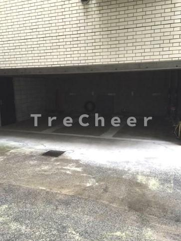 【駐車場】 | リバティーハウス