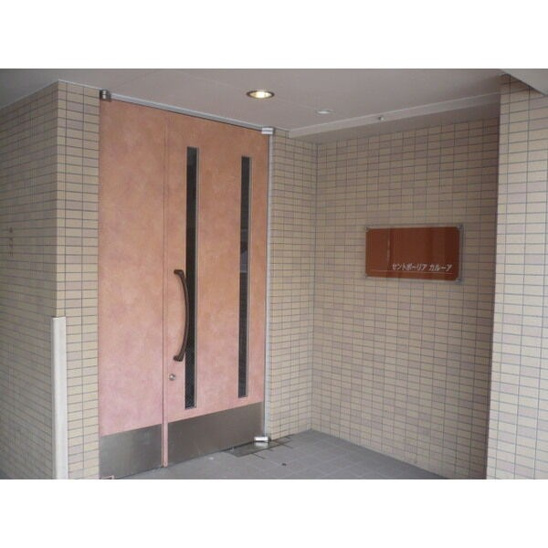 【エントランス】セントポーリアカルーア 