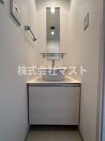 エスライズ御堂筋本町の洗面所