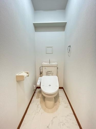 福岡市博多区東平尾２丁目の賃貸マンションのトイレ|物件の画像8