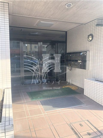 【エントランス】 | ドームサンヒルズ　　 | ゆとりのあるエントランスです