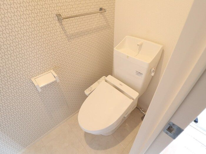 大黒屋　十五番館のトイレ|落ち着いた色調のトイレです