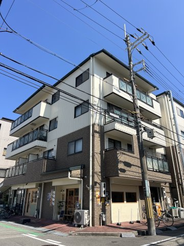 マンションOMOYAの外観