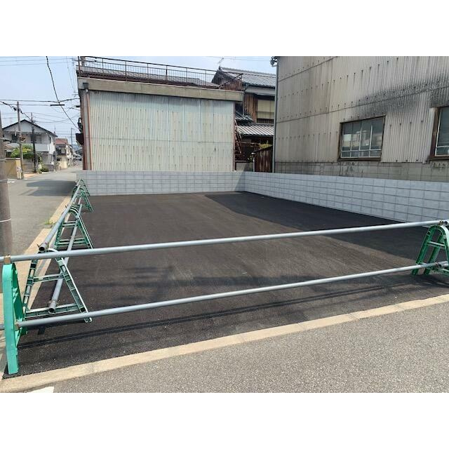 福正白浜町甲倉庫の駐車場