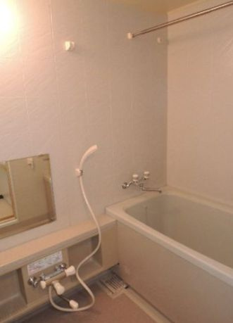 プラシス門前仲町の浴室|ゆったり過ごせるお風呂です