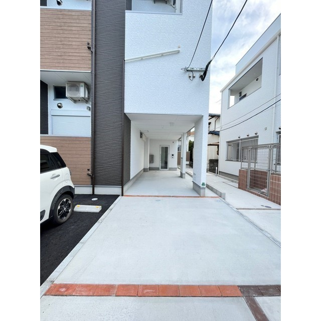 福岡市東区和白２丁目のアパートの駐車場