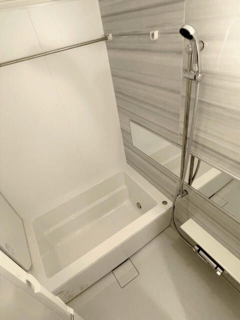 ＡＩＦＬＡＴ柿の木坂の浴室