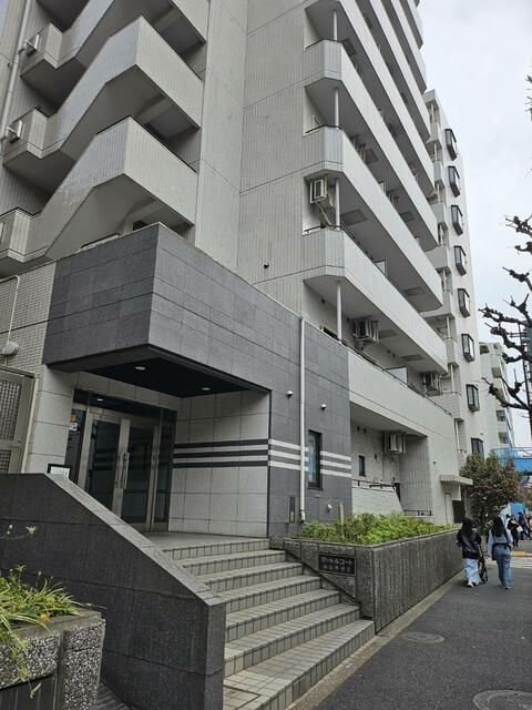 目黒区中目黒１丁目の店舗事務所の外観