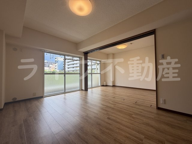 布施コープ1号棟の内装