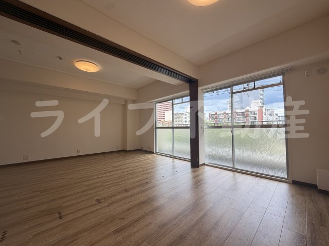 布施コープ1号棟の内装