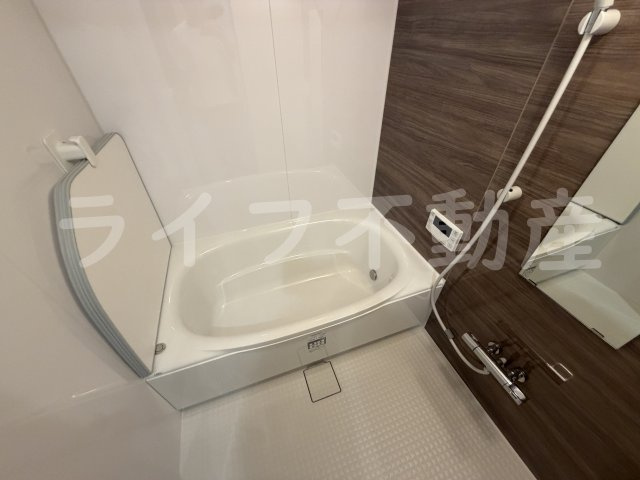 布施コープ1号棟の浴室