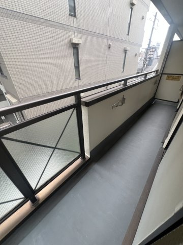 マンションOMOYAのバルコニー