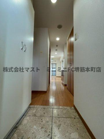 エスリード御堂筋梅田の玄関