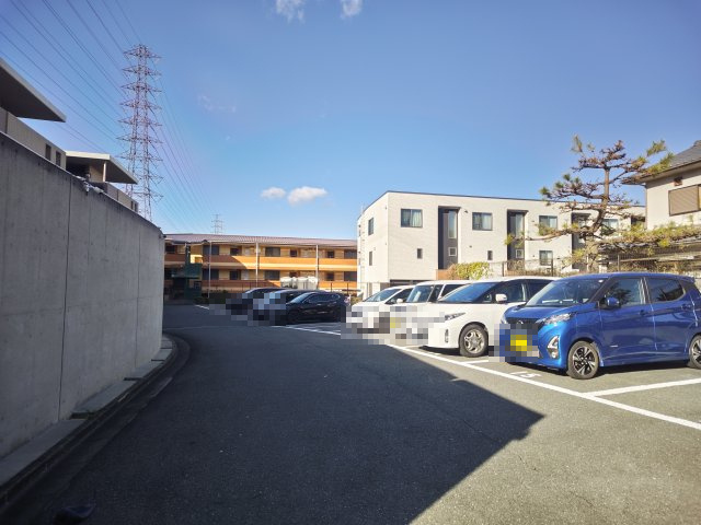 CASA・はなみずきの駐車場|駐車場です