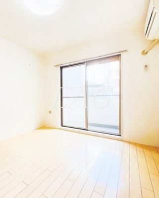 【居間・リビング】 | ジョイフル多摩川 | 洋室のお部屋です。