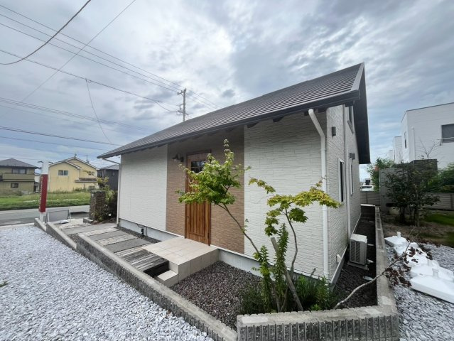 【エントランス】 | 多米西町貸家１号棟