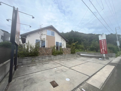 【駐車場】 | 多米西町貸家１号棟