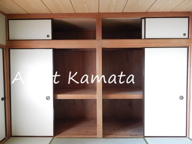 仲六マンションの収納