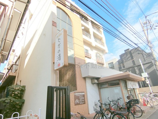 仲六マンションの外観