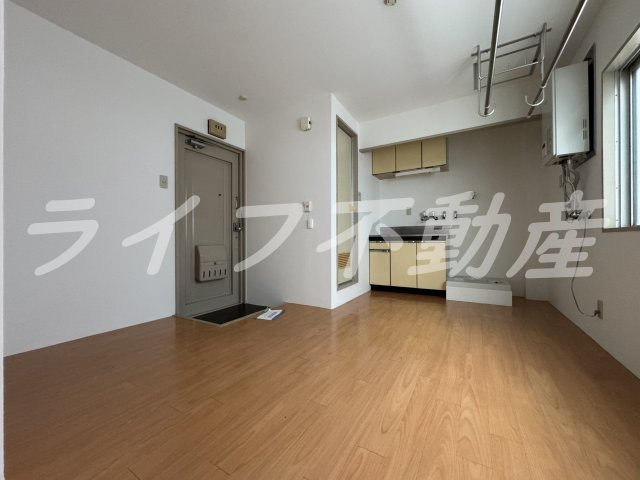 ベンシティーマンションの居間・リビング|ゆったりとした居間です