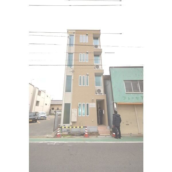 la maison de luce(メゾンドルーチェ)　名古屋市賃貸　仲介手数料無料のエントランス