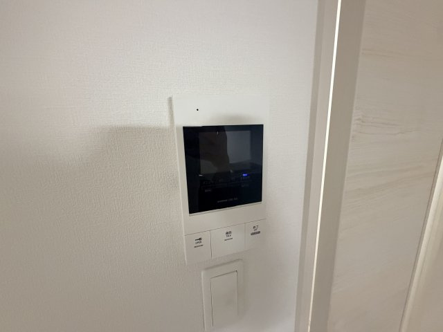 バズ北巽のその他