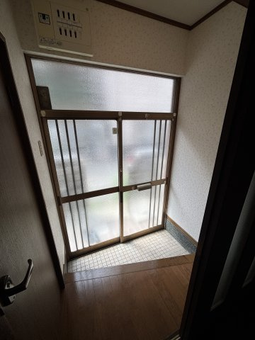 永山邸の玄関