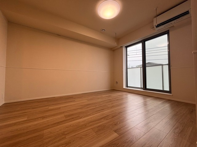 Ｓｙｍｂｉｏｓｅ　ｻﾝﾋﾞｵｰｽﾞの居間・リビング|★キレイなフローリングのお部屋です★