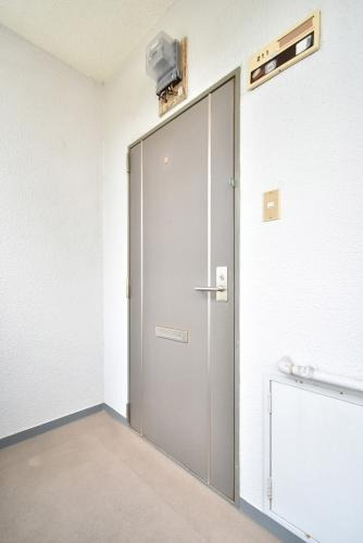 福岡市博多区諸岡４丁目の賃貸マンションの玄関|物件の画像12