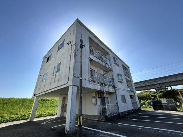 ハイツキャピタルの外観