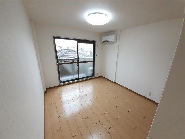 パピヨン青木の居間・リビング