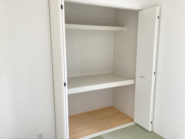 クレイドルガーデン前橋市今井町第１　２号棟の収納|【イメージ画像】和室収納も充実しています☆