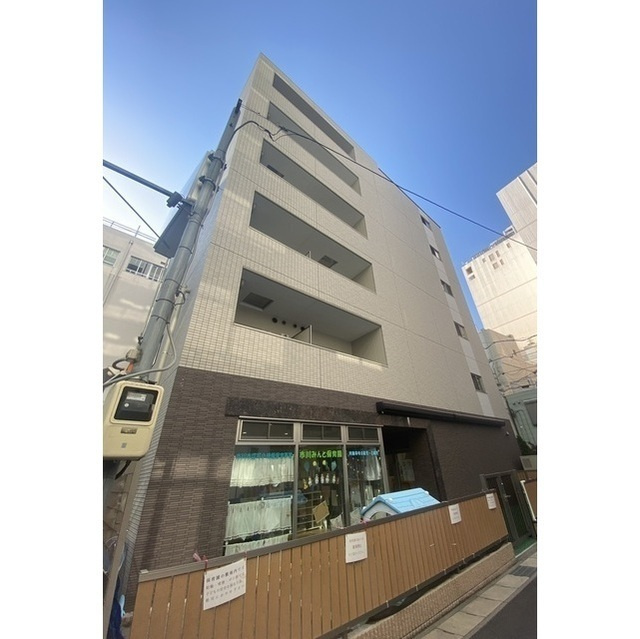 ラクラス市川の外観