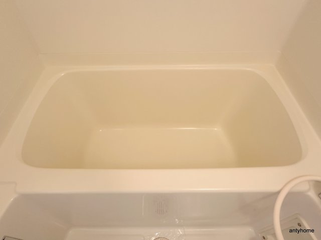 レジデンス本町　仲介手数料無料の浴室