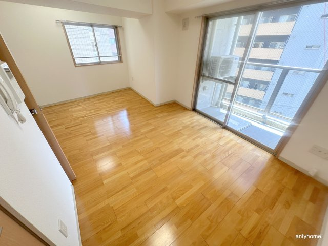 レジデンス本町　仲介手数料無料の寝室